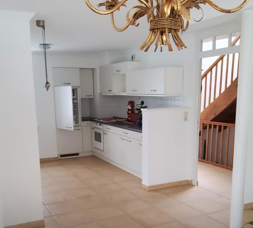 Prodej domu 206 m², pozemek 522 m², Badenweiler, Bádensko-Württembersko Prodej domu 206 m², pozemek 522 m², Badenweiler, Bádensko-Württembersko