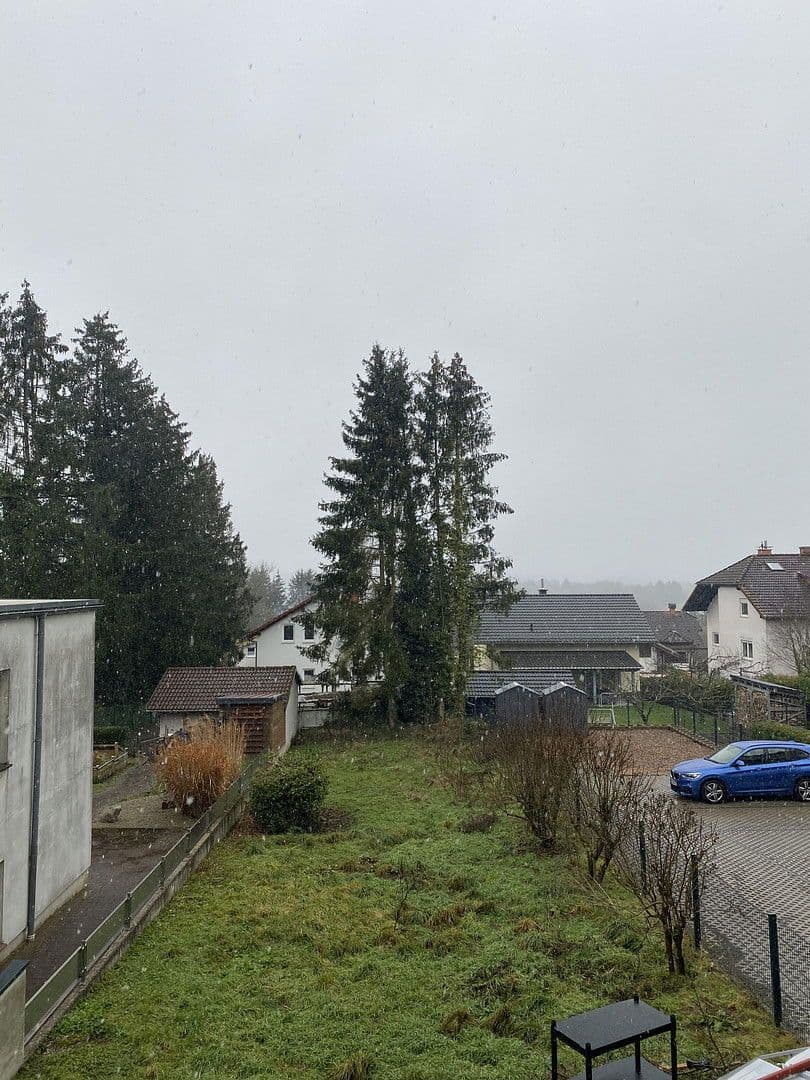 Pronájem bytu 3+1 70 m², Pirmasens, Porýní-Falc Pronájem bytu 3+1 70 m², Pirmasens, Porýní-Falc