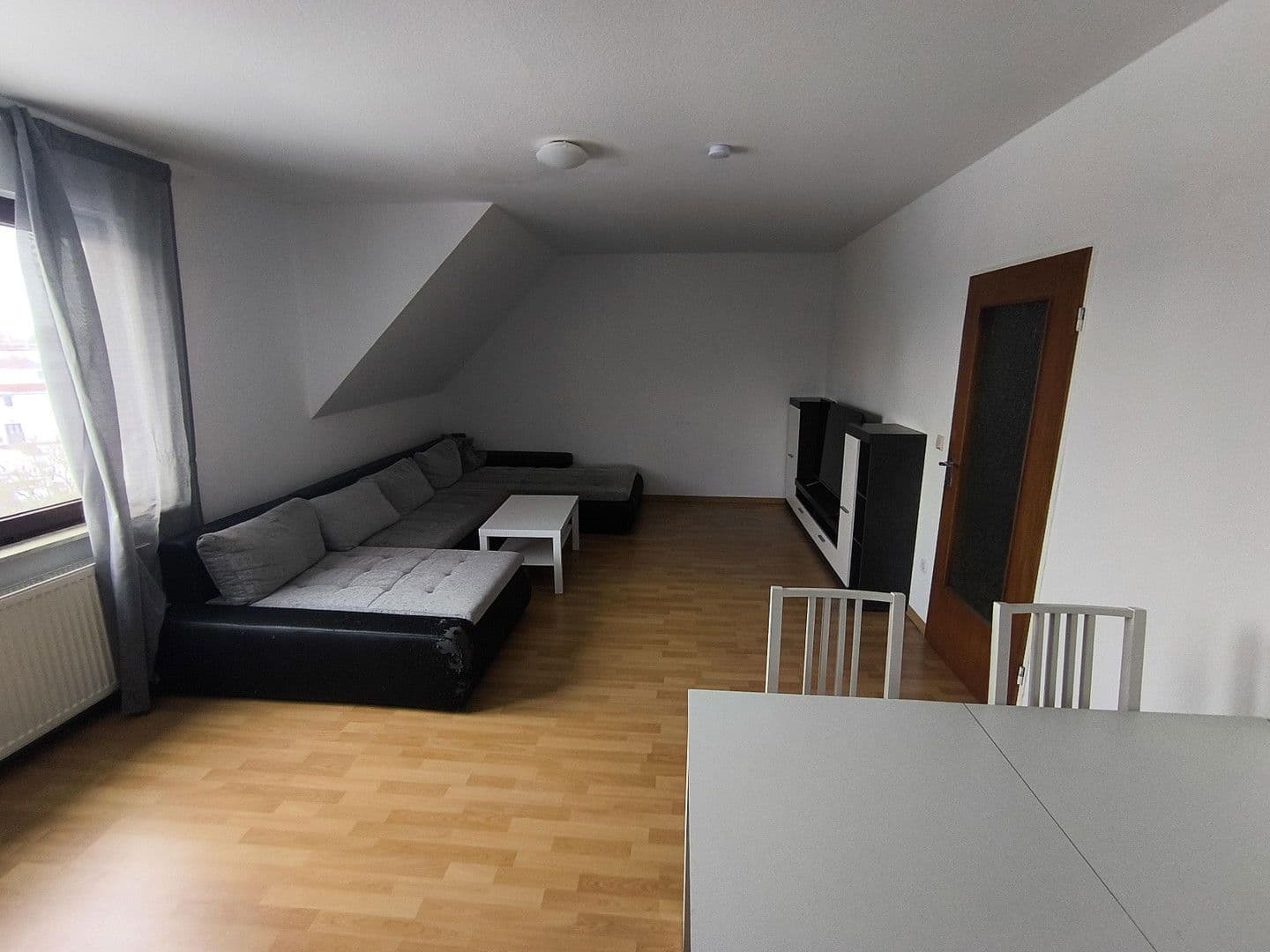 Pronájem bytu 3+1 54 m², Göttingen, Dolní Sasko Pronájem bytu 3+1 54 m², Göttingen, Dolní Sasko