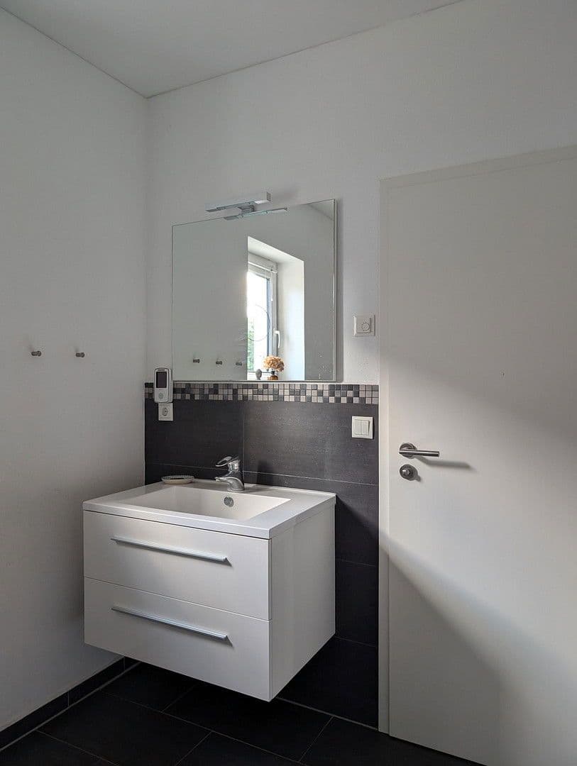 Prodej domu 180 m², pozemek 1.474 m², Pantelitz, Mecklenburg-Vorpommern Prodej domu 180 m², pozemek 1.474 m², Pantelitz, Mecklenburg-Vorpommern