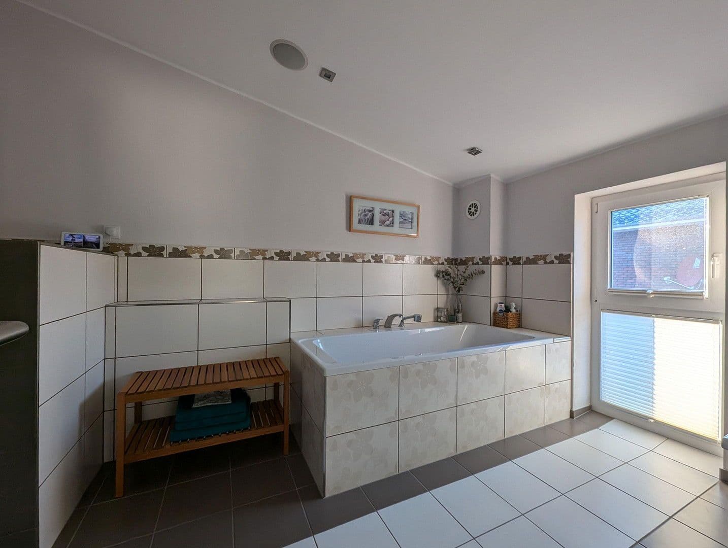 Prodej domu 180 m², pozemek 1.474 m², Pantelitz, Mecklenburg-Vorpommern Prodej domu 180 m², pozemek 1.474 m², Pantelitz, Mecklenburg-Vorpommern