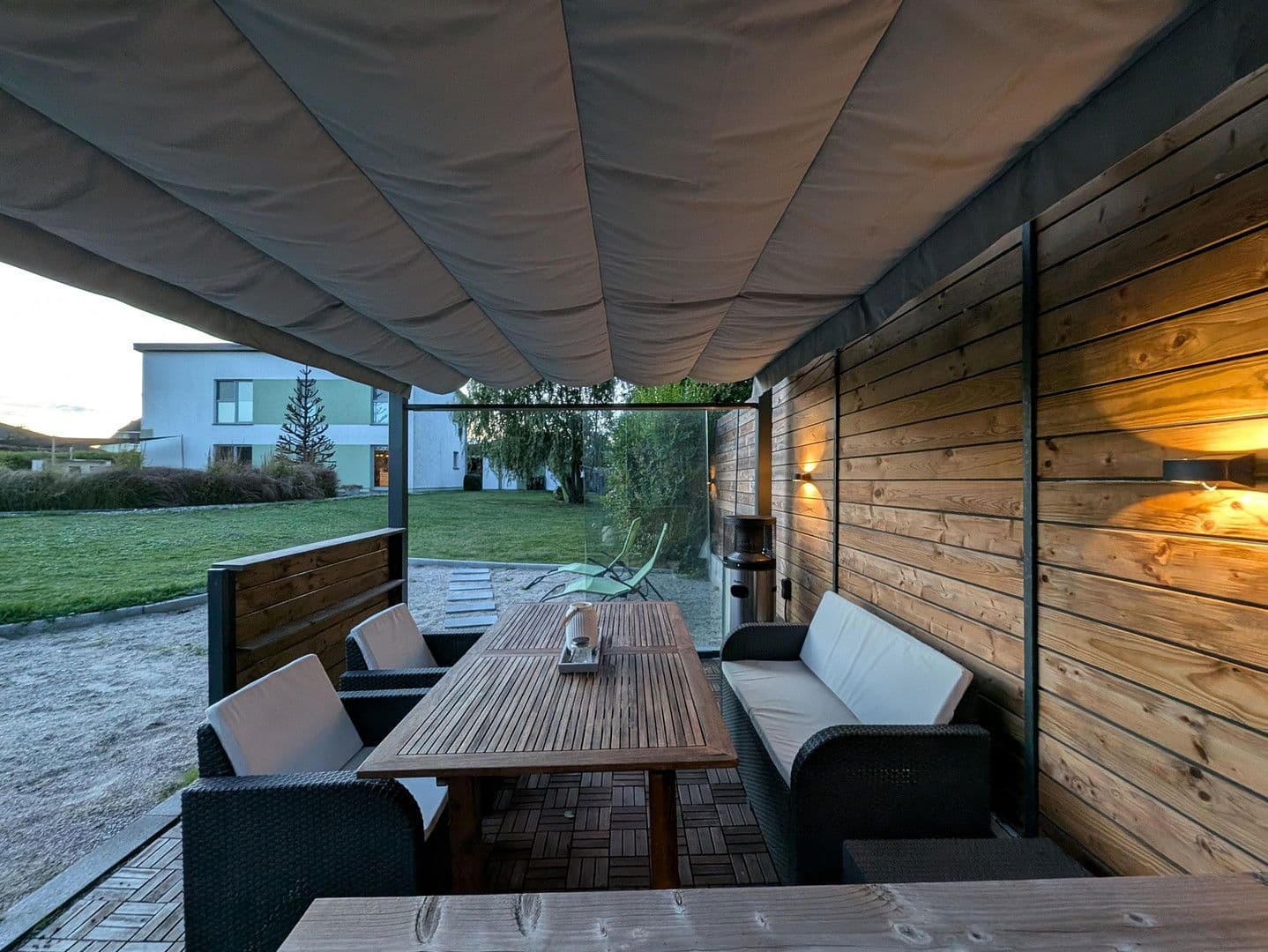 Prodej domu 180 m², pozemek 1.474 m², Pantelitz, Mecklenburg-Vorpommern Prodej domu 180 m², pozemek 1.474 m², Pantelitz, Mecklenburg-Vorpommern