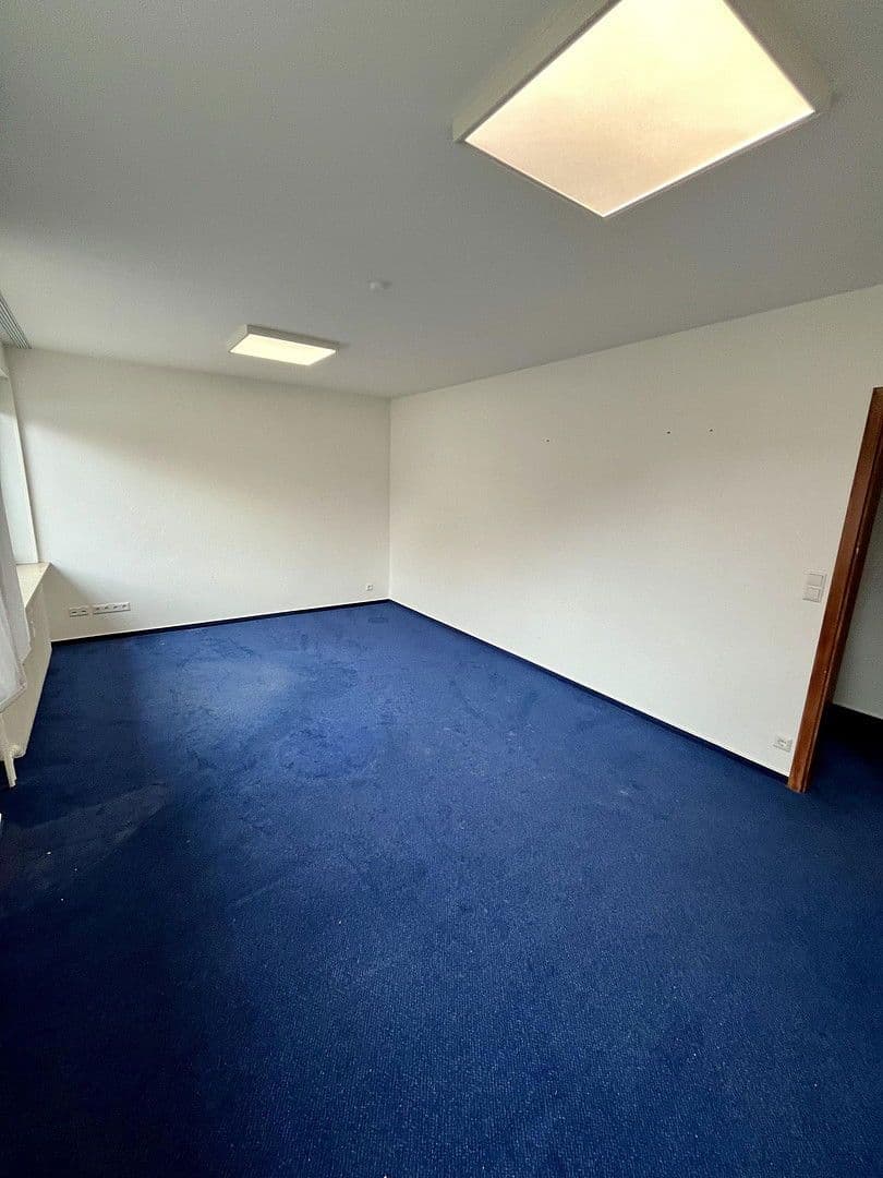 Pronájem bytu 3+1 107 m², Gesundbrunnen 1, Göttingen, Dolní Sasko Pronájem bytu 3+1 107 m², Gesundbrunnen 1, Göttingen, Dolní Sasko