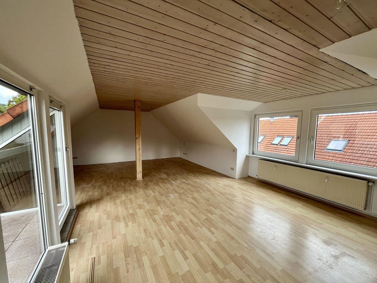 Pronájem bytu 3+1 107 m², Gesundbrunnen 1, Göttingen, Dolní Sasko Pronájem bytu 3+1 107 m², Gesundbrunnen 1, Göttingen, Dolní Sasko