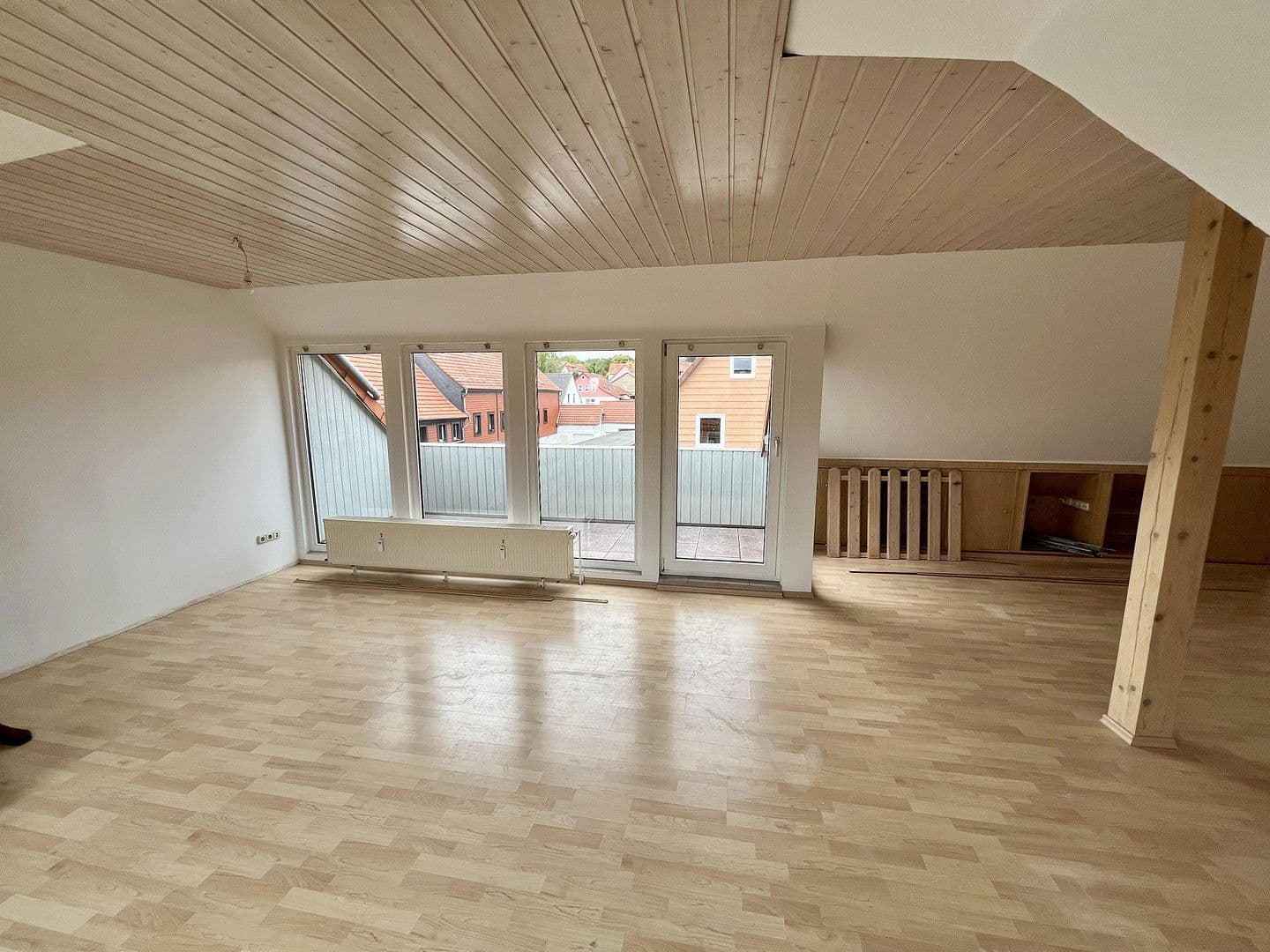Pronájem bytu 3+1 107 m², Gesundbrunnen 1, Göttingen, Dolní Sasko Pronájem bytu 3+1 107 m², Gesundbrunnen 1, Göttingen, Dolní Sasko