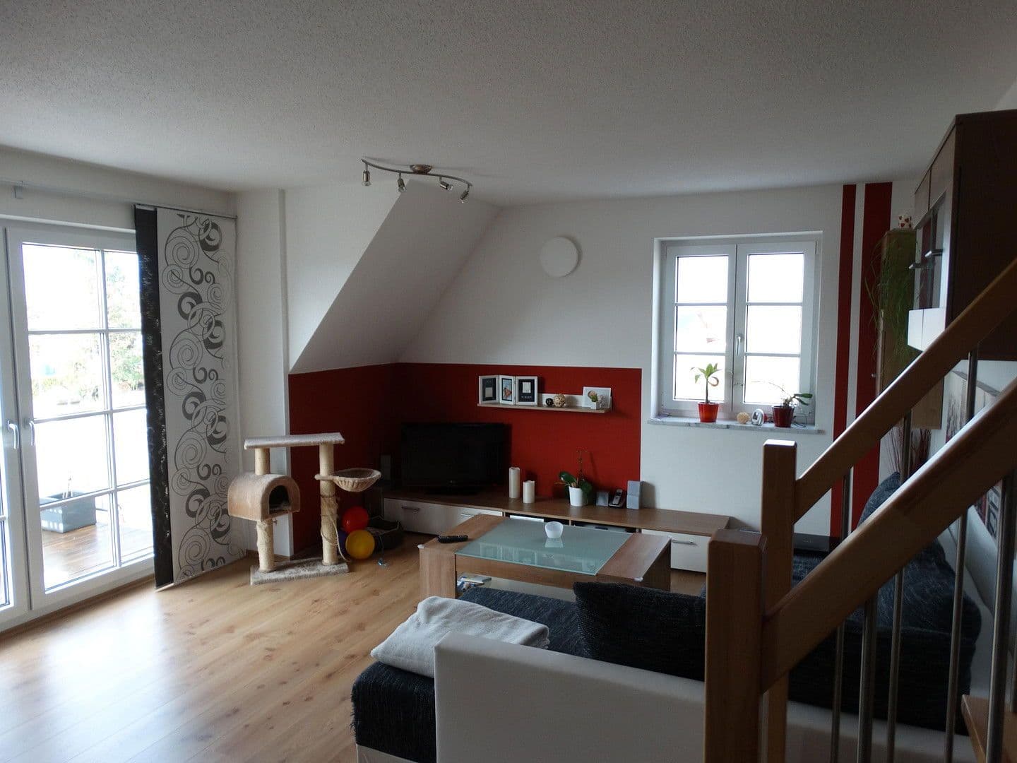 Pronájem bytu 4+1 105 m², Meitinger Str. 5, Thierhaupten, Bavorsko Pronájem bytu 4+1 105 m², Meitinger Str. 5, Thierhaupten, Bavorsko