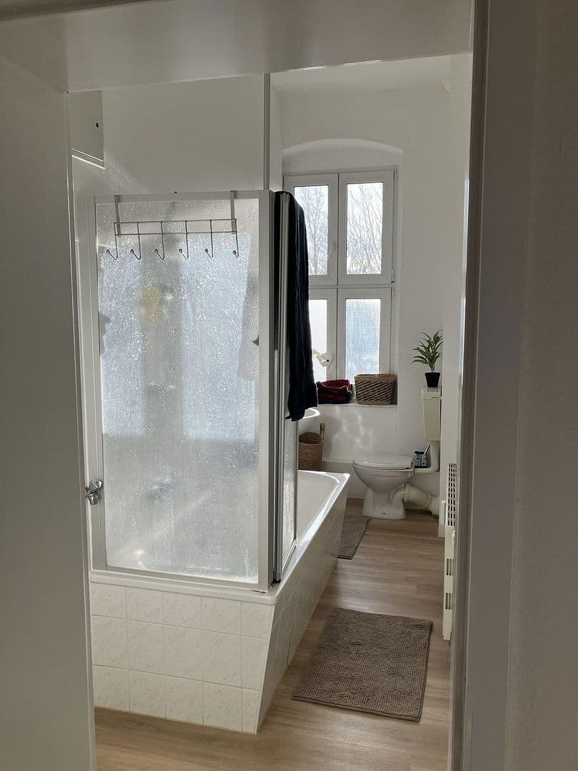 Pronájem bytu 3+1 92 m², Ritterstraße 15, Chemnitz, Sasko Pronájem bytu 3+1 92 m², Ritterstraße 15, Chemnitz, Sasko