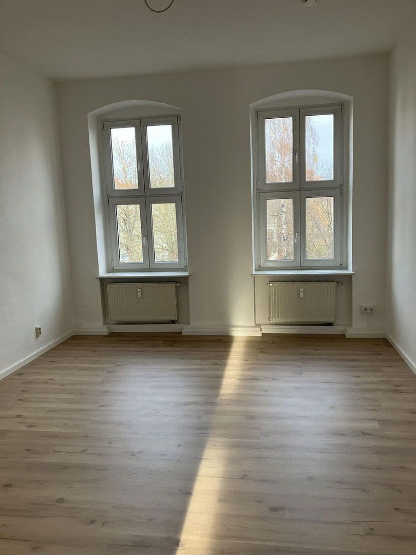 Pronájem bytu 3+1 92 m², Ritterstraße 15, Chemnitz, Sasko Pronájem bytu 3+1 92 m², Ritterstraße 15, Chemnitz, Sasko