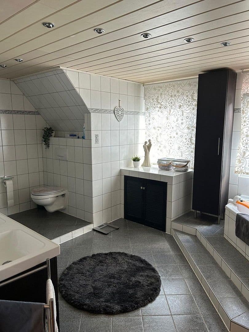 Prodej domu 172 m², pozemek 212 m², Oberheimbach, Porýní-Falc Prodej domu 172 m², pozemek 212 m², Oberheimbach, Porýní-Falc