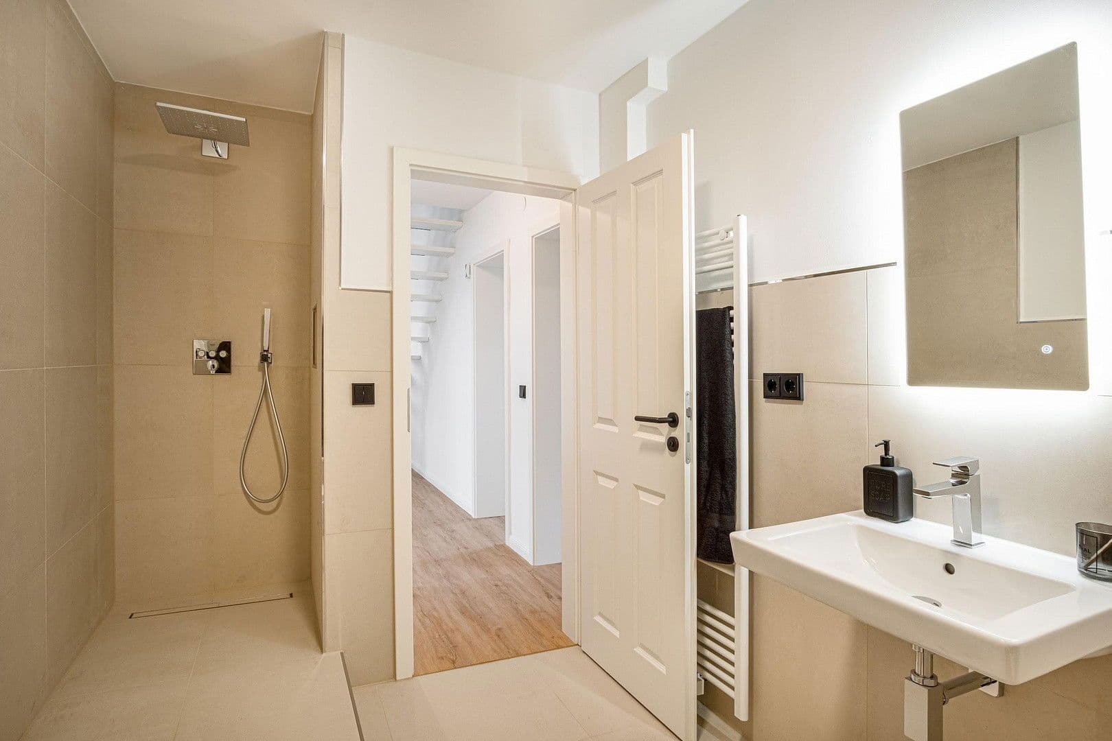 Pronájem bytu 20 m², Elbkamp 30, Hamburg, Hamburg Pronájem bytu 20 m², Elbkamp 30, Hamburg, Hamburg