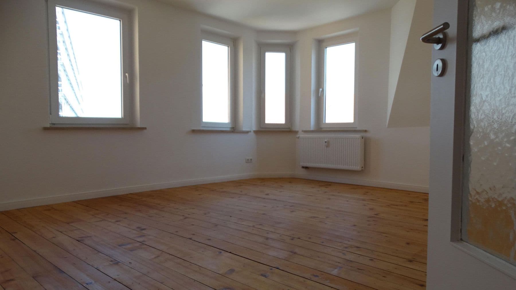 Pronájem bytu 3+1 64 m², Mendelsohnstr. 2, Augsburg, Bavorsko Pronájem bytu 3+1 64 m², Mendelsohnstr. 2, Augsburg, Bavorsko