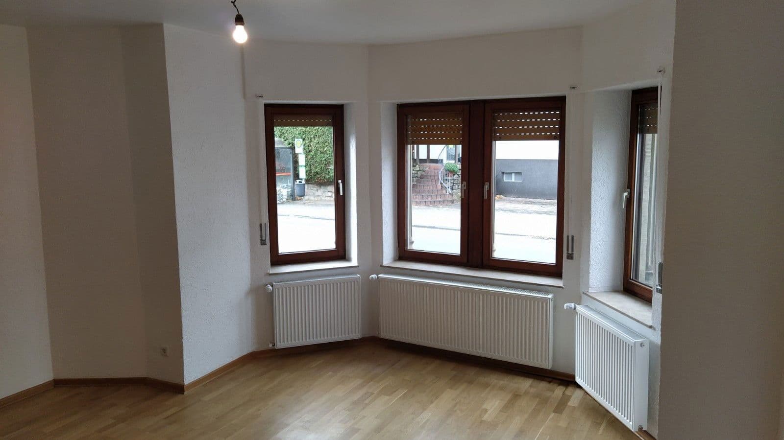 Pronájem bytu 3+1 106 m², Reichshofstr. 123, Schwerte, Severní Porýní-Vestfálsko Pronájem bytu 3+1 106 m², Reichshofstr. 123, Schwerte, Severní Porýní-Vestfálsko