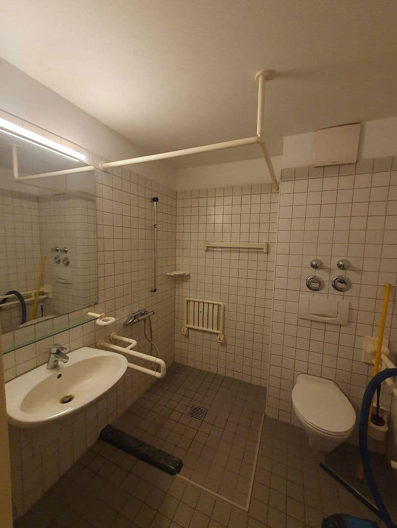 Pronájem bytu 2+1 53 m², Frankfurter Str. 400, Köln, Severní Porýní-Vestfálsko Pronájem bytu 2+1 53 m², Frankfurter Str. 400, Köln, Severní Porýní-Vestfálsko