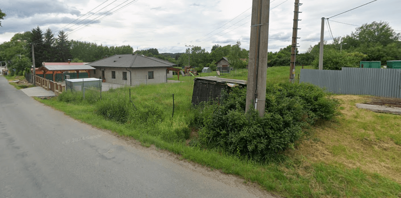 Prodej pozemku 1.300 m², Stráž, Plzeňský kraj Prodej pozemku 1.300 m², Stráž, Plzeňský kraj