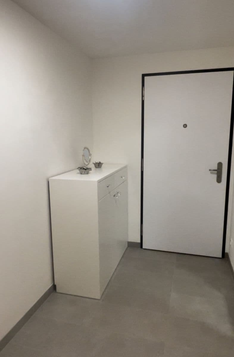 Pronájem bytu 1+kk 34 m², Smržových, Praha, Praha Pronájem bytu 1+kk 34 m², Smržových, Praha, Praha