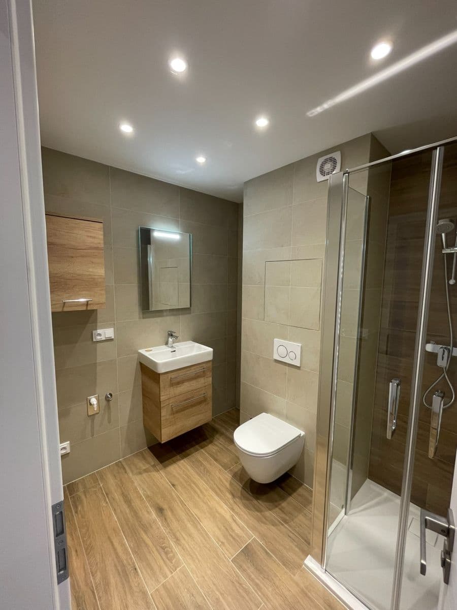 Pronájem bytu 2+kk 44 m², Kytlická, Praha, Praha Pronájem bytu 2+kk 44 m², Kytlická, Praha, Praha