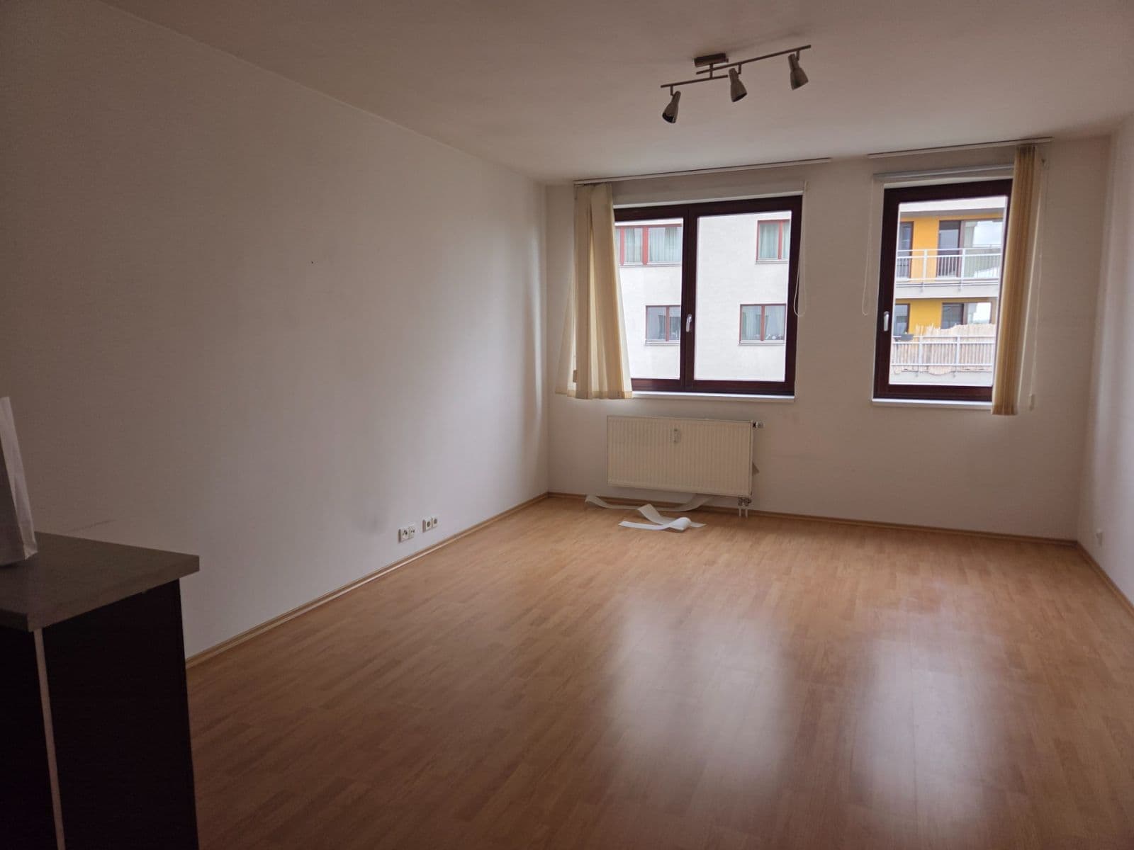 Pronájem bytu 1+kk 41 m², Na Slatince, Praha, Praha Pronájem bytu 1+kk 41 m², Na Slatince, Praha, Praha