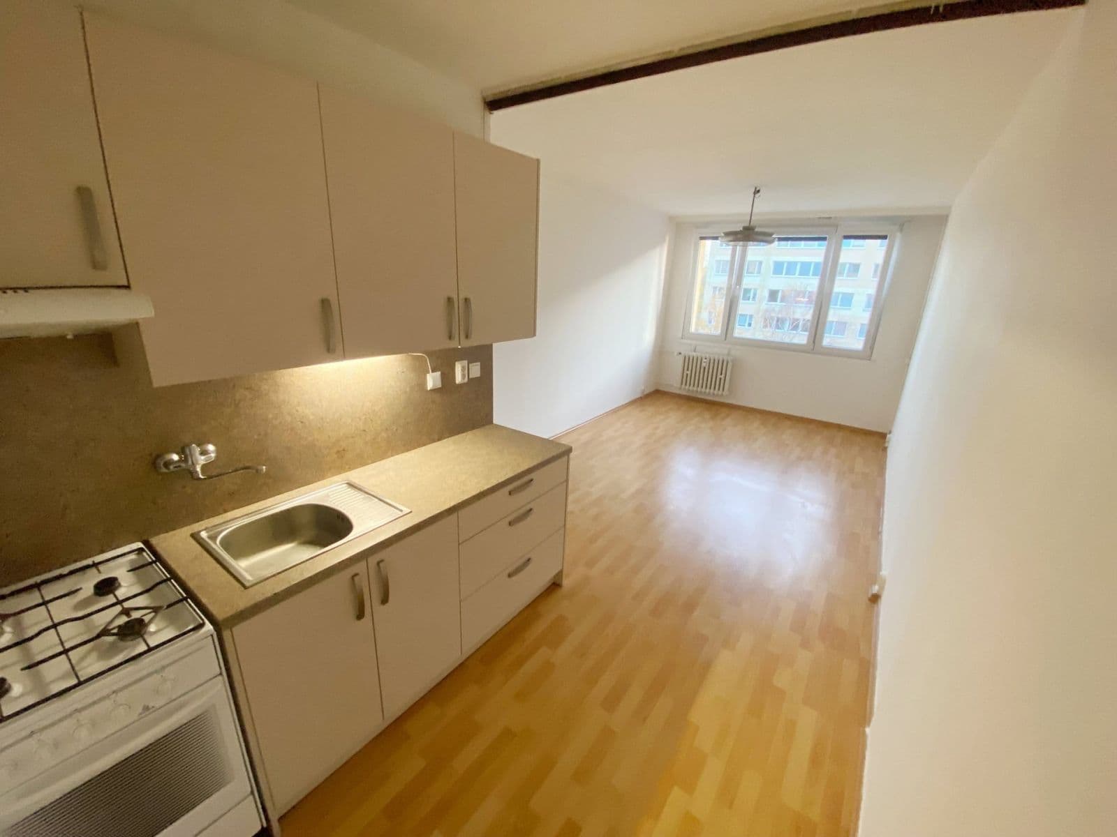 Pronájem bytu 2+kk 40 m², Jetelová, Praha, Praha Pronájem bytu 2+kk 40 m², Jetelová, Praha, Praha