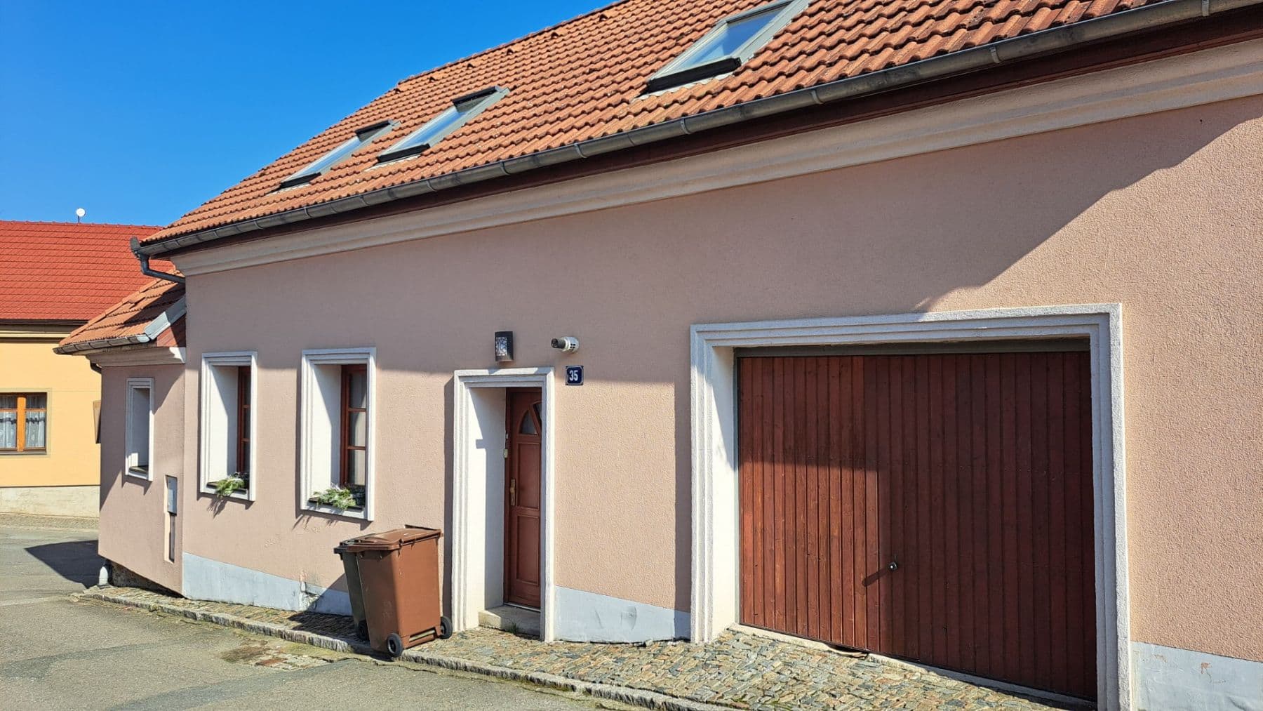 Pronájem bytu 2+kk 54 m², Zlická, Kouřim, Středočeský kraj Pronájem bytu 2+kk 54 m², Zlická, Kouřim, Středočeský kraj