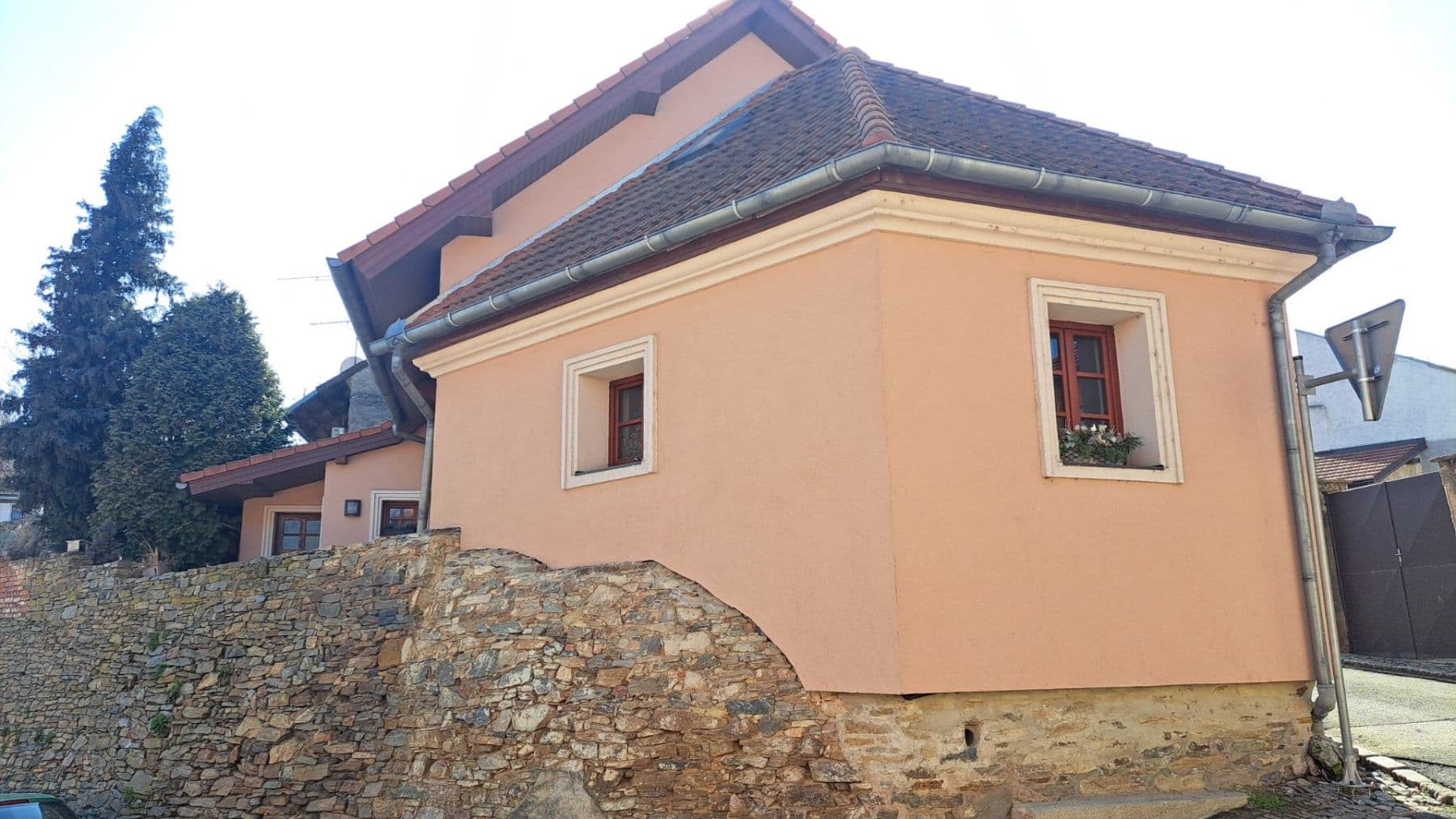 Pronájem bytu 2+kk 54 m², Zlická, Kouřim, Středočeský kraj Pronájem bytu 2+kk 54 m², Zlická, Kouřim, Středočeský kraj