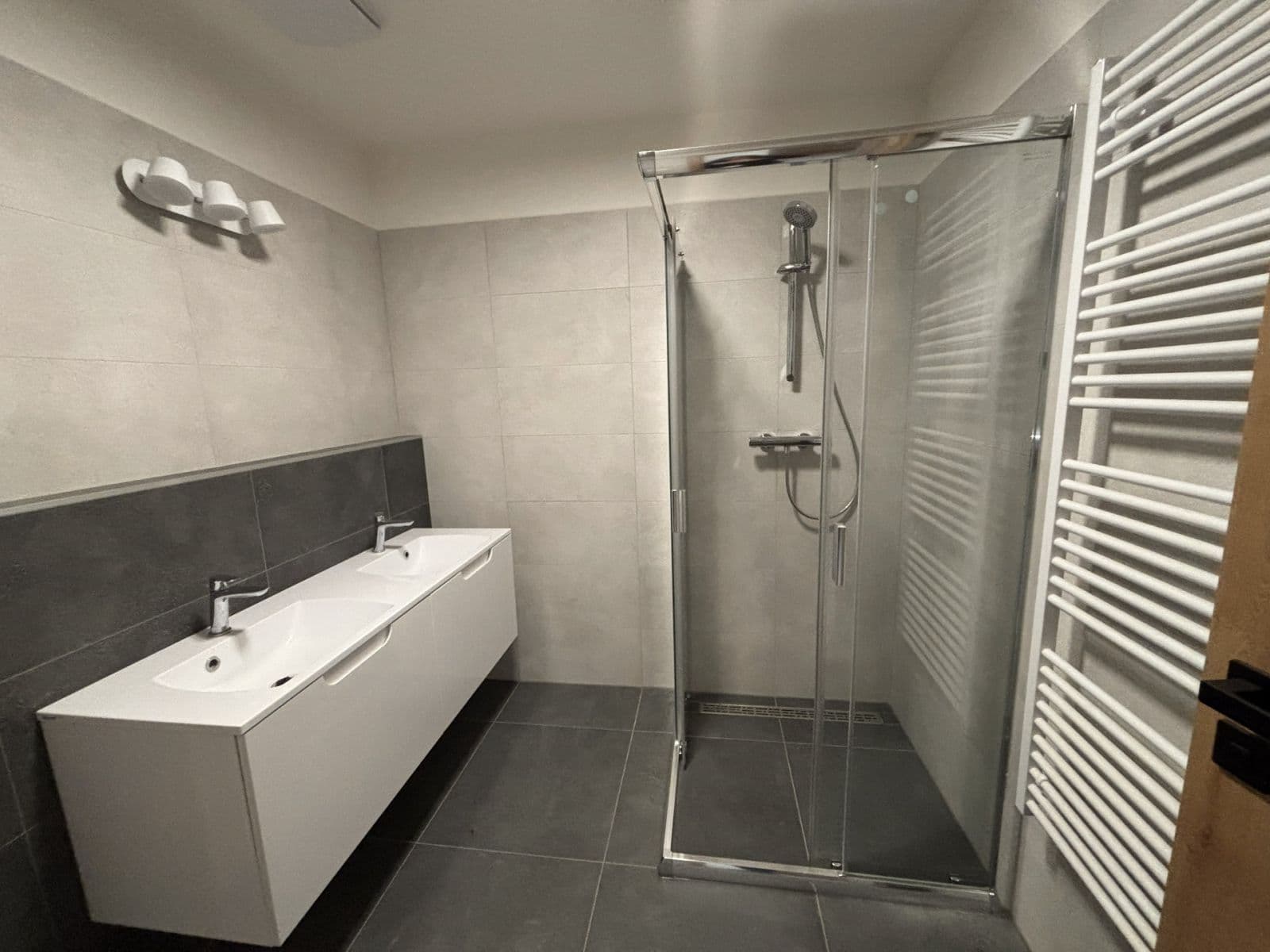 Pronájem bytu 3+kk 66 m², Hostomická, Dobříš, Středočeský kraj Pronájem bytu 3+kk 66 m², Hostomická, Dobříš, Středočeský kraj