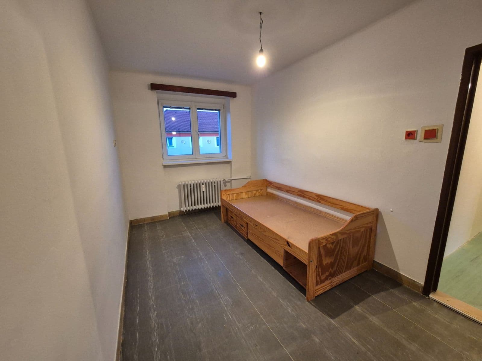 Prodej bytu 3+1 57 m², Jilemnického, Pardubice, Pardubický kraj Prodej bytu 3+1 57 m², Jilemnického, Pardubice, Pardubický kraj