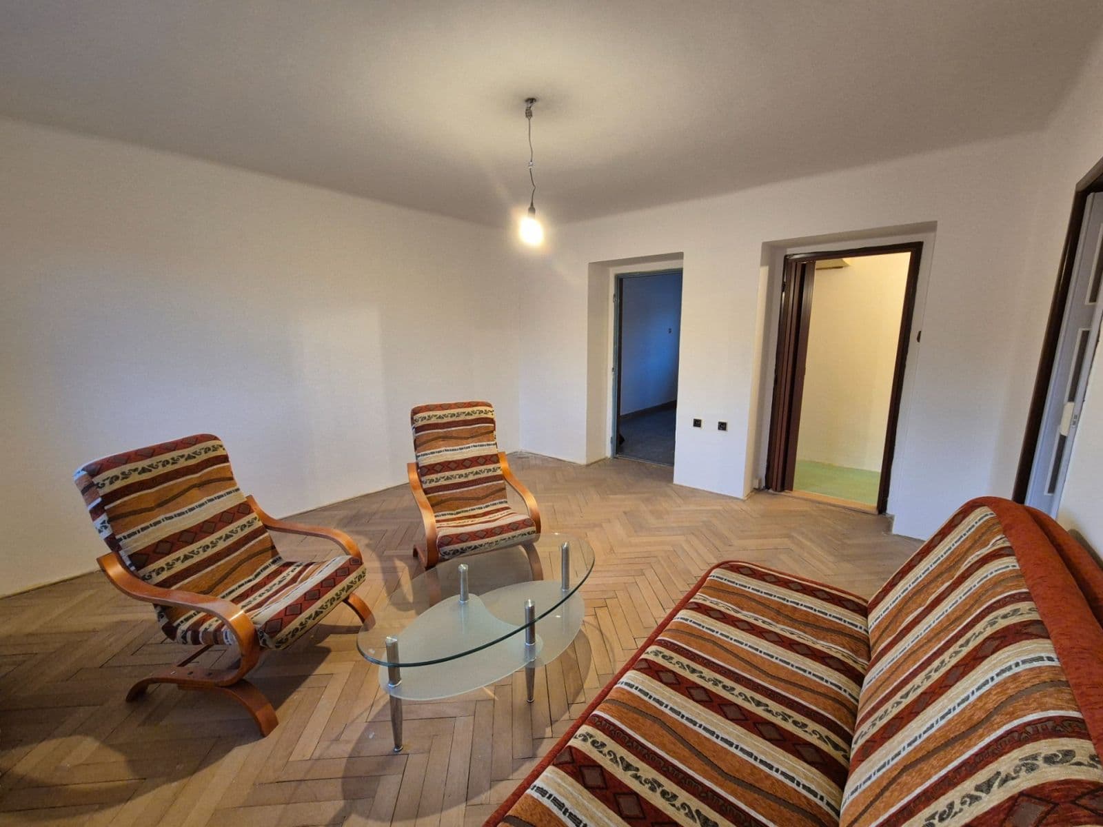 Prodej bytu 3+1 57 m², Jilemnického, Pardubice, Pardubický kraj Prodej bytu 3+1 57 m², Jilemnického, Pardubice, Pardubický kraj