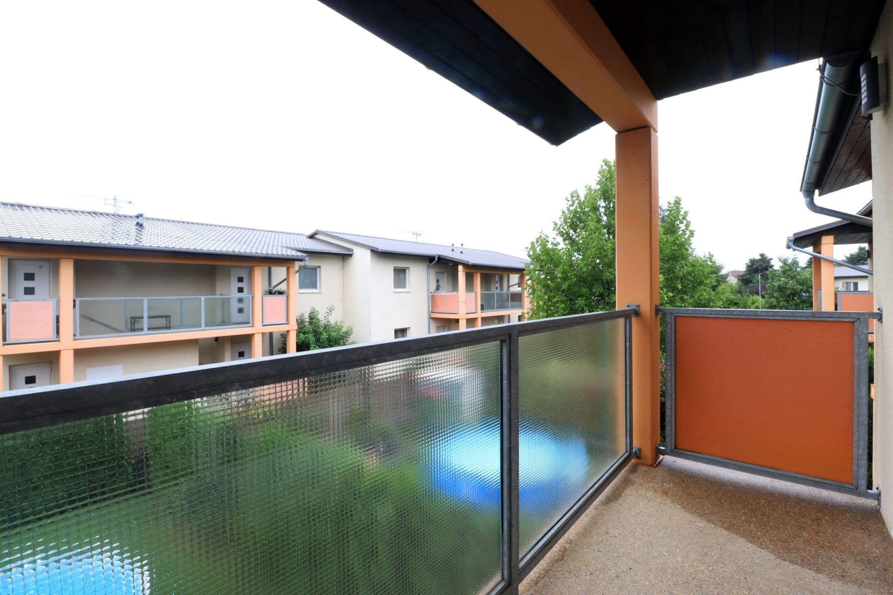 Pronájem bytu 2+kk 50 m², Nad Obcí, Nová Ves, Středočeský kraj Pronájem bytu 2+kk 50 m², Nad Obcí, Nová Ves, Středočeský kraj