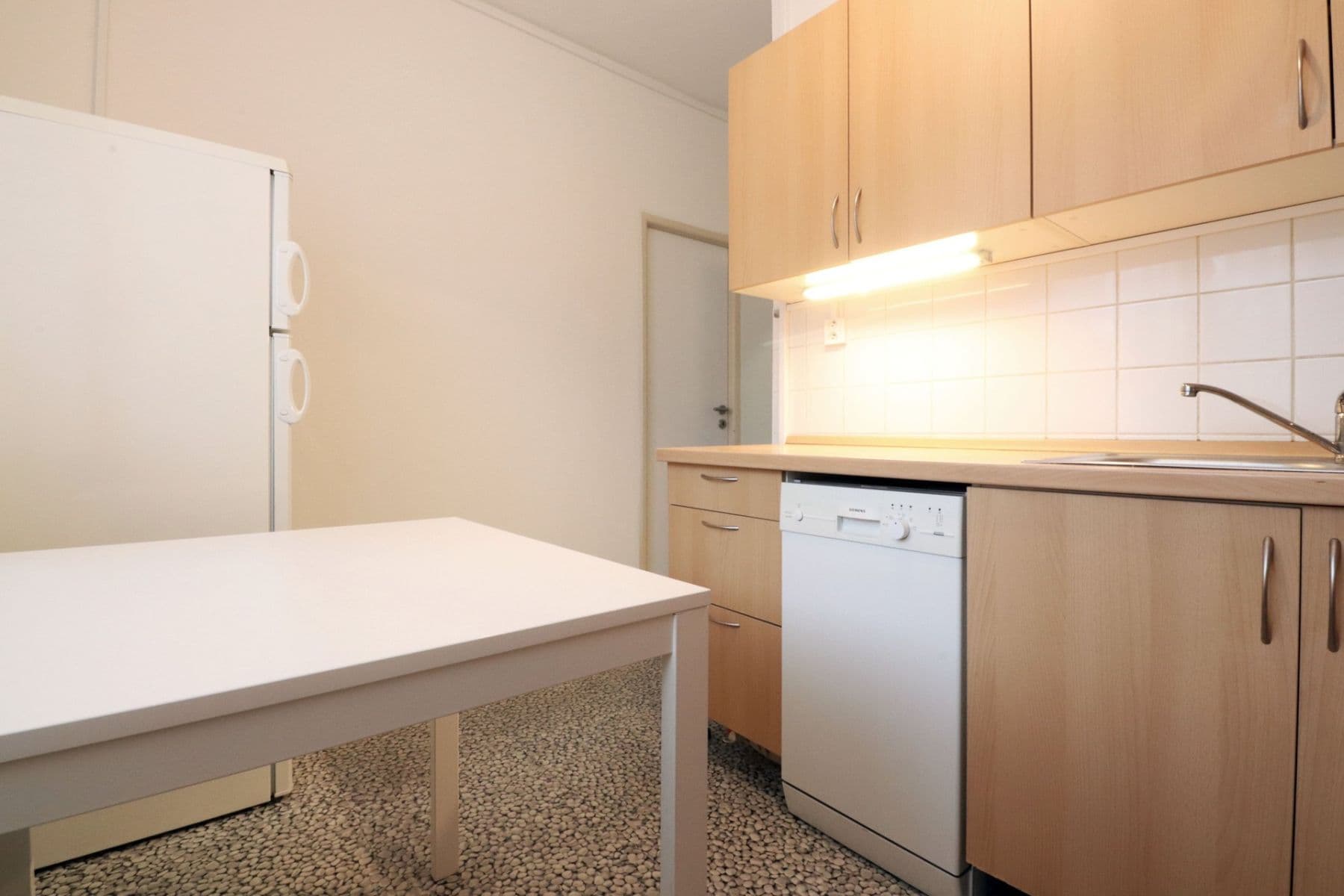 Pronájem bytu 2+1 55 m², Africká, Praha, Praha Pronájem bytu 2+1 55 m², Africká, Praha, Praha