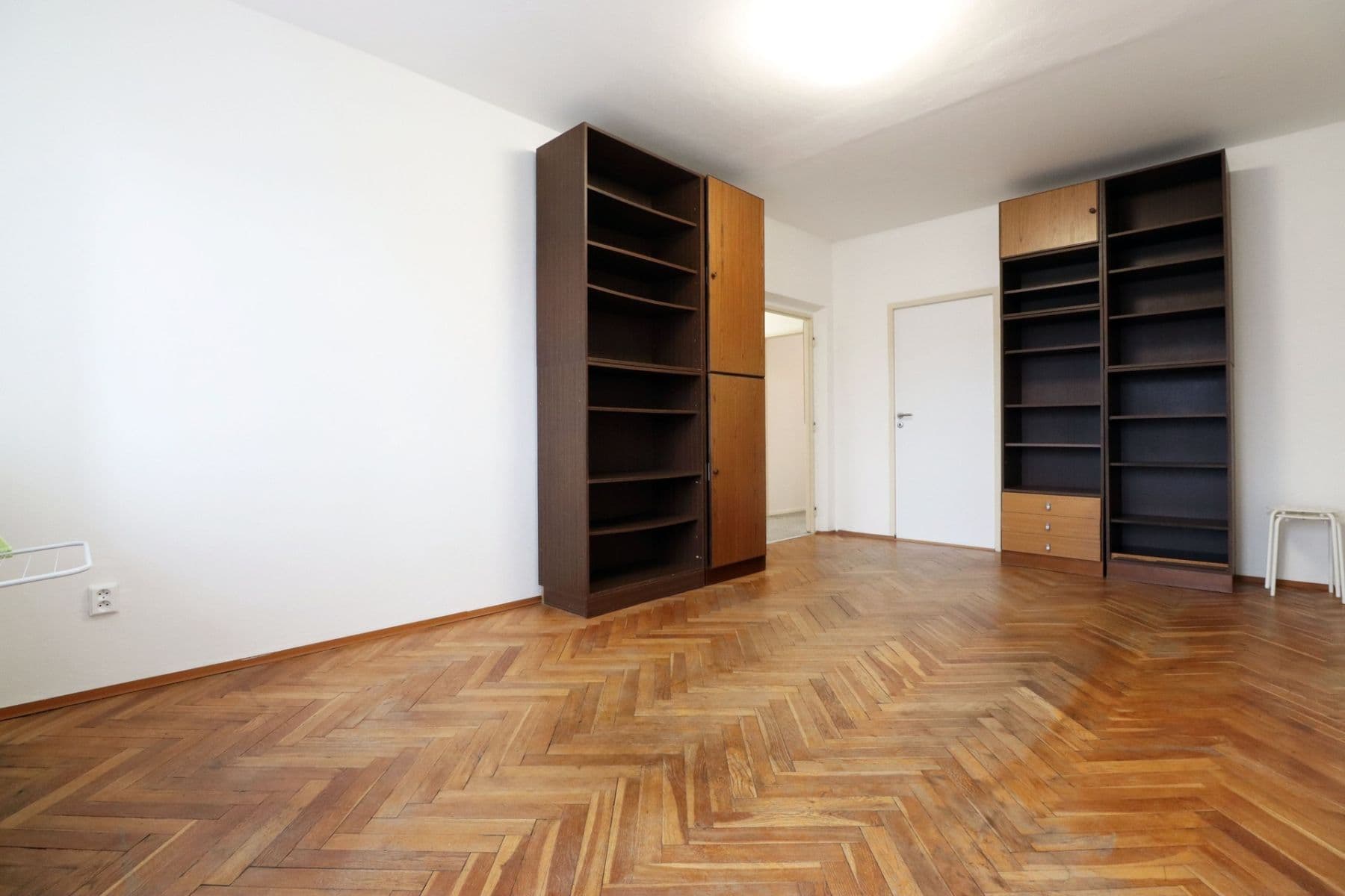 Pronájem bytu 2+1 55 m², Africká, Praha, Praha Pronájem bytu 2+1 55 m², Africká, Praha, Praha