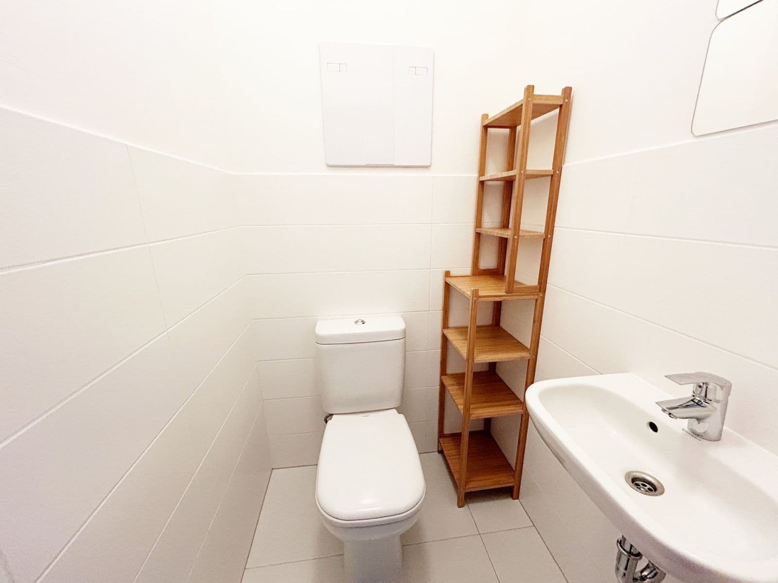 Pronájem bytu 3+kk 32 m², U Hostavického potoka, Praha, Praha Pronájem bytu 3+kk 32 m², U Hostavického potoka, Praha, Praha