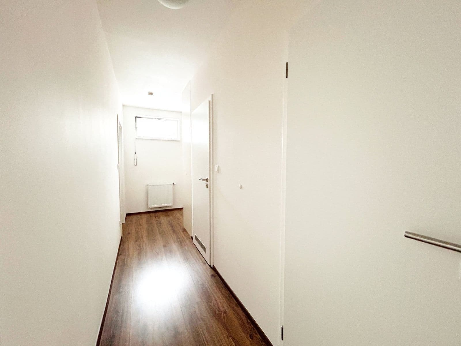 Pronájem bytu 3+kk 32 m², U Hostavického potoka, Praha, Praha Pronájem bytu 3+kk 32 m², U Hostavického potoka, Praha, Praha