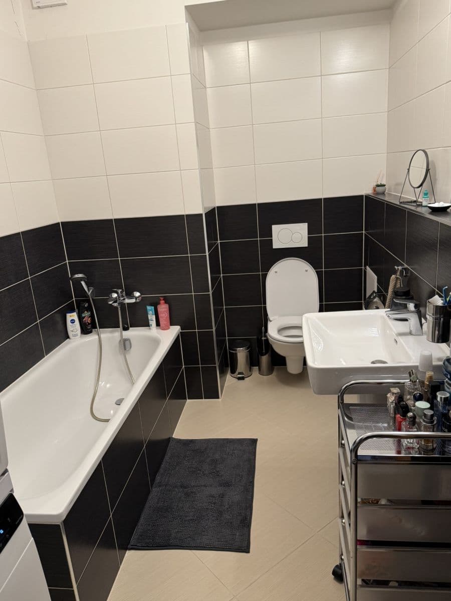 Pronájem bytu 2+kk 51 m², Zakšínská, Praha, Praha Pronájem bytu 2+kk 51 m², Zakšínská, Praha, Praha