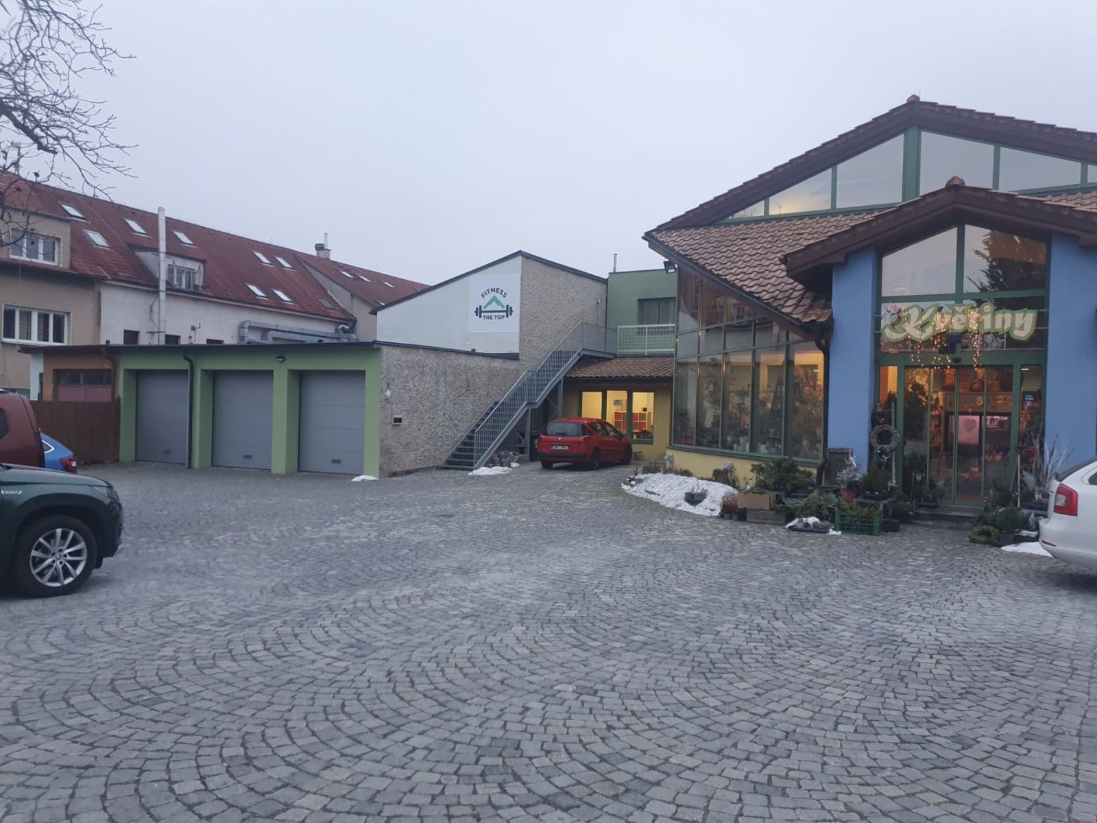 Pronájem garáže 21 m², Mirotická, Praha, Praha Pronájem garáže 21 m², Mirotická, Praha, Praha