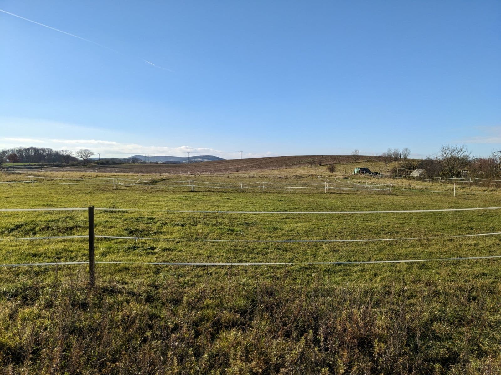 Prodej pozemku 7.541 m², Svinaře, Středočeský kraj Prodej pozemku 7.541 m², Svinaře, Středočeský kraj