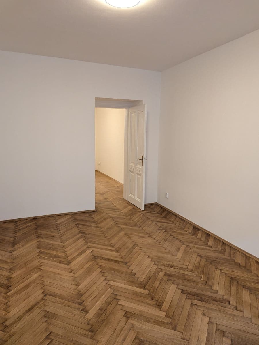Pronájem bytu 4+kk 75 m², Křižíkova, Praha, Praha Pronájem bytu 4+kk 75 m², Křižíkova, Praha, Praha