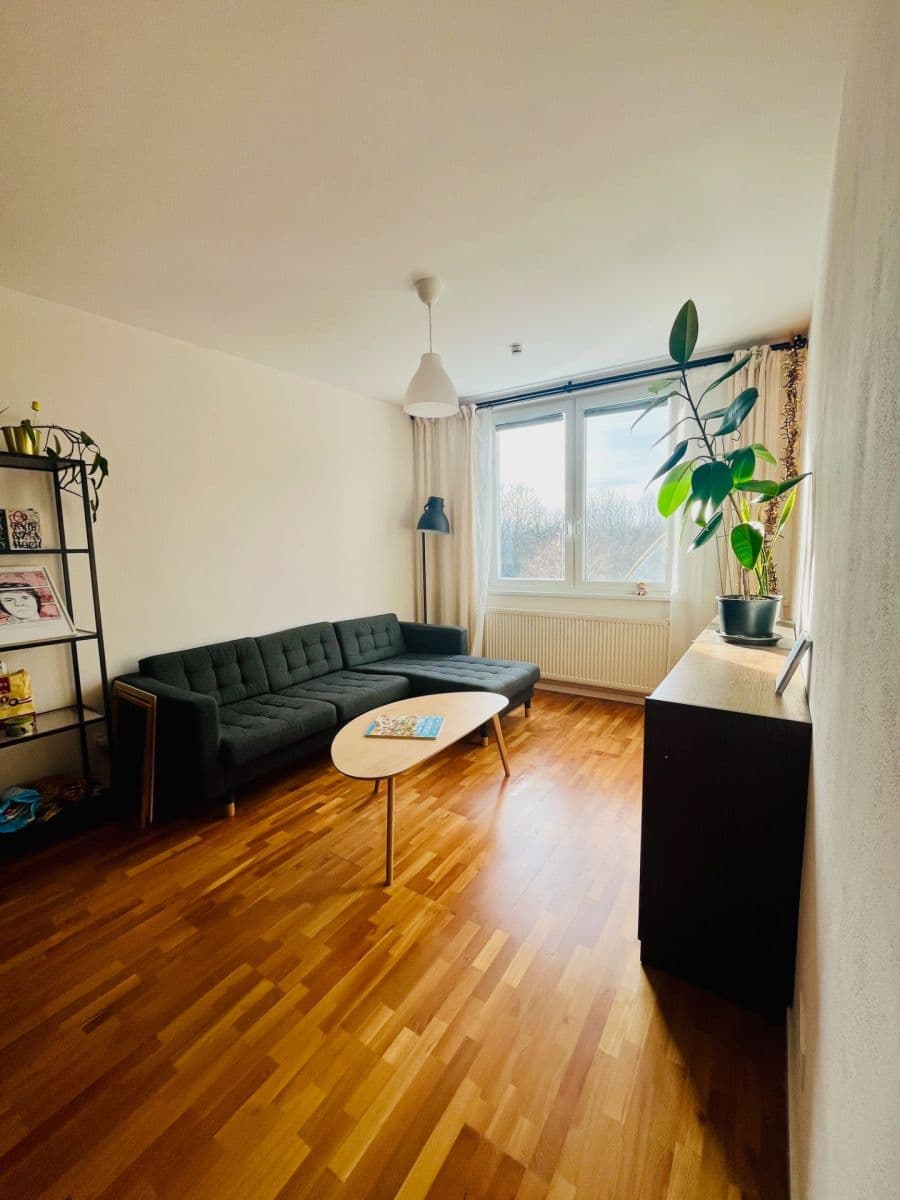Pronájem bytu 3+1 80 m², Nobelova, Nové Mesto, Bratislavský kraj Pronájem bytu 3+1 80 m², Nobelova, Nové Mesto, Bratislavský kraj