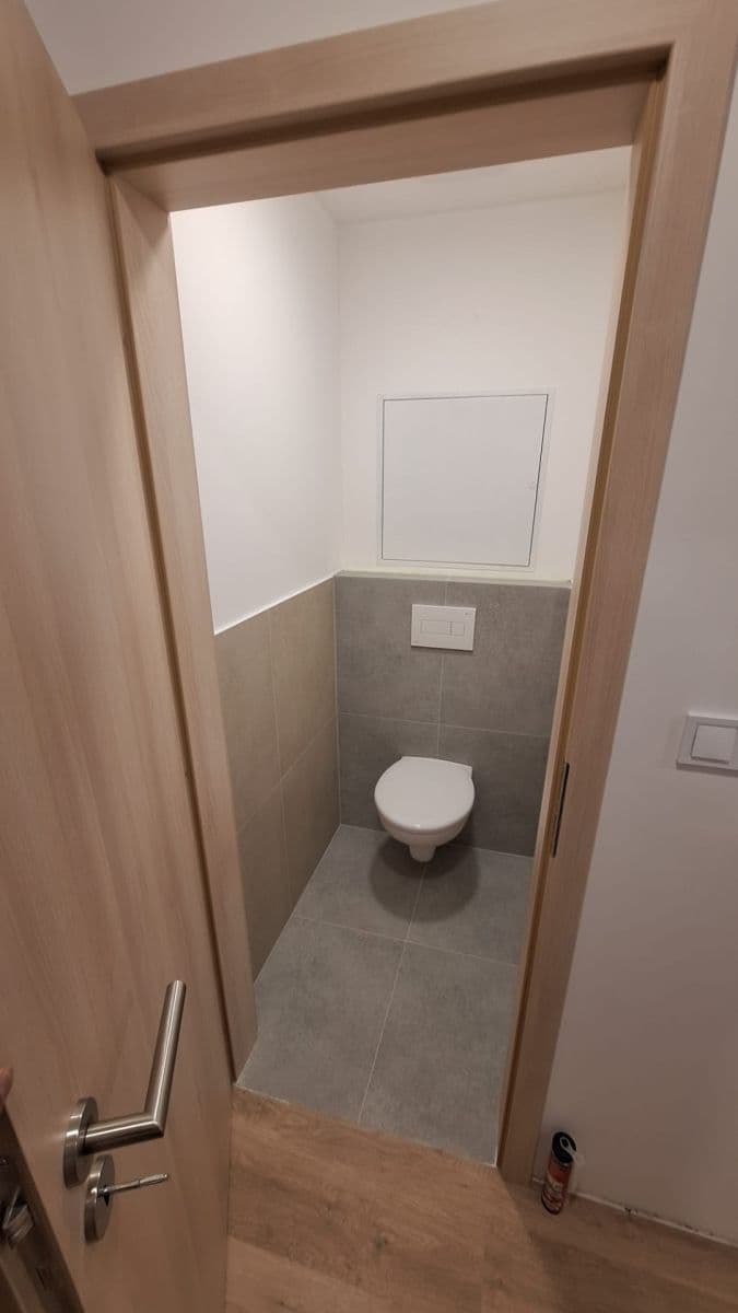 Pronájem bytu 2+kk 57 m², Topolová, Olomouc, Olomoucký kraj Pronájem bytu 2+kk 57 m², Topolová, Olomouc, Olomoucký kraj