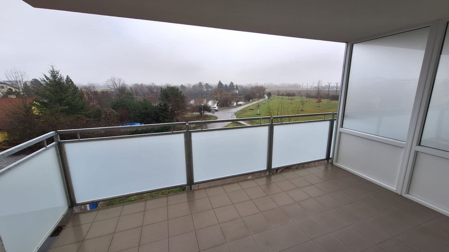 Pronájem bytu 2+kk 57 m², Topolová, Olomouc, Olomoucký kraj Pronájem bytu 2+kk 57 m², Topolová, Olomouc, Olomoucký kraj