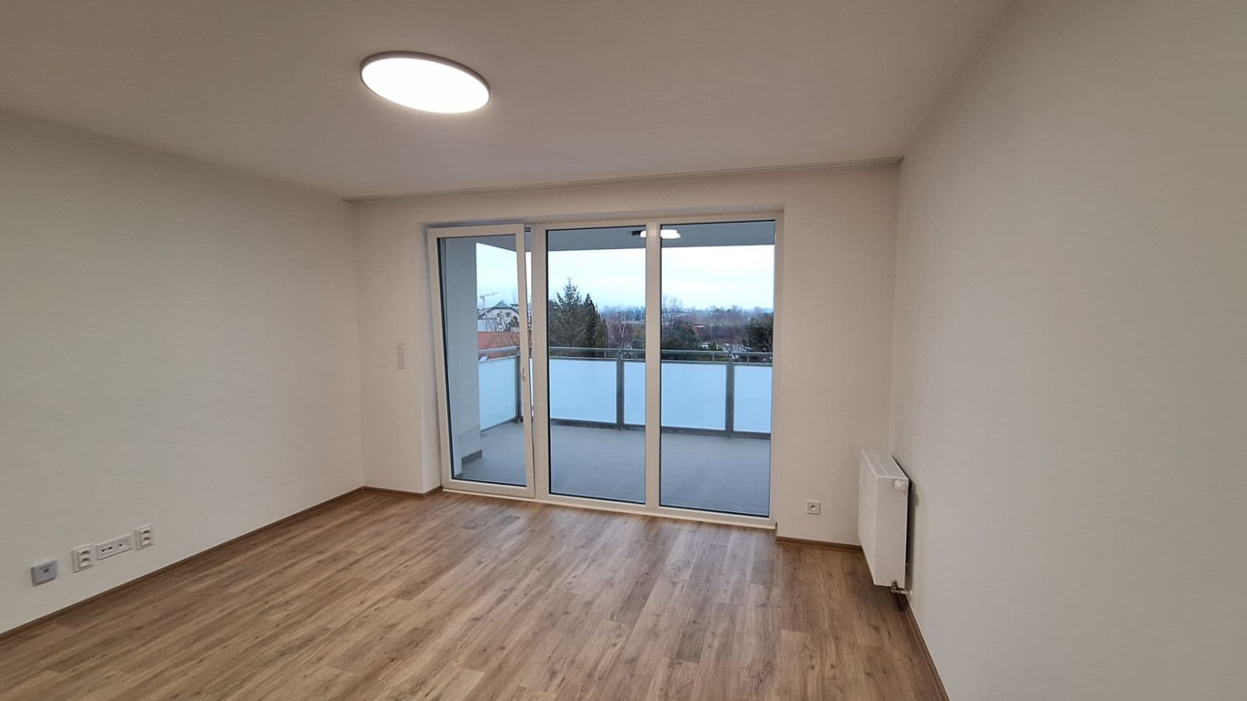 Pronájem bytu 2+kk 57 m², Topolová, Olomouc, Olomoucký kraj Pronájem bytu 2+kk 57 m², Topolová, Olomouc, Olomoucký kraj