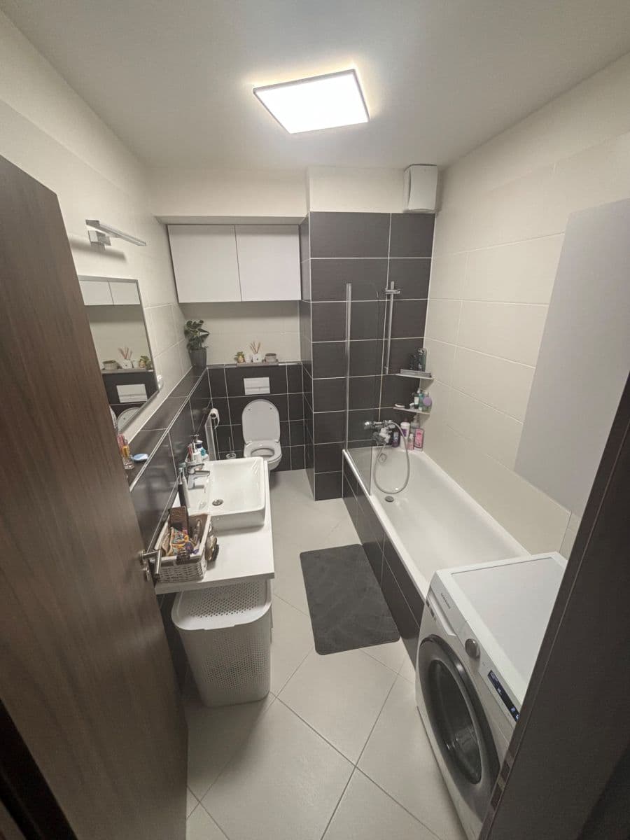 Pronájem bytu 2+kk 54 m², Stočesova, Praha, Praha Pronájem bytu 2+kk 54 m², Stočesova, Praha, Praha
