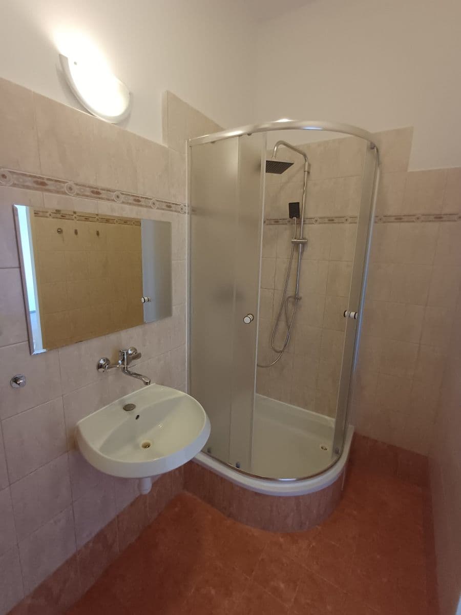 Pronájem bytu 2+1 53 m², Vacínova, Praha, Praha Pronájem bytu 2+1 53 m², Vacínova, Praha, Praha