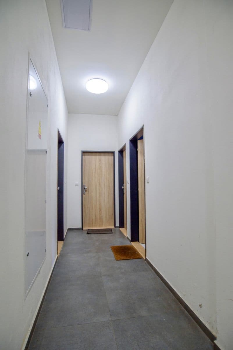 Prodej bytu 1+kk 26 m², V Závětří, Praha, Praha Prodej bytu 1+kk 26 m², V Závětří, Praha, Praha