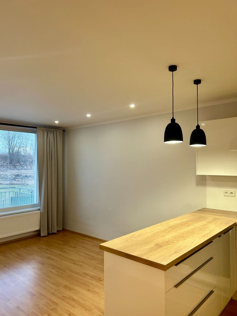 Pronájem bytu 3+kk 61 m², U Pivovaru, Benešov, Středočeský kraj Pronájem bytu 3+kk 61 m², U Pivovaru, Benešov, Středočeský kraj
