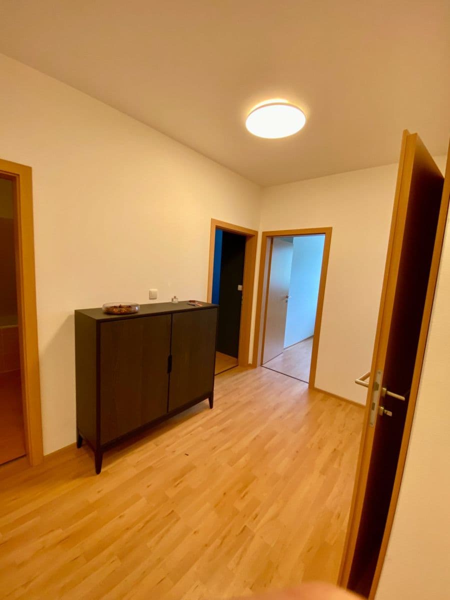Pronájem bytu 3+kk 61 m², U Pivovaru, Benešov, Středočeský kraj Pronájem bytu 3+kk 61 m², U Pivovaru, Benešov, Středočeský kraj