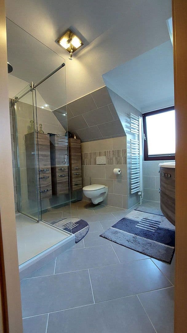 Prodej domu 114 m², pozemek 376 m², Berlin, Berlín Prodej domu 114 m², pozemek 376 m², Berlin, Berlín