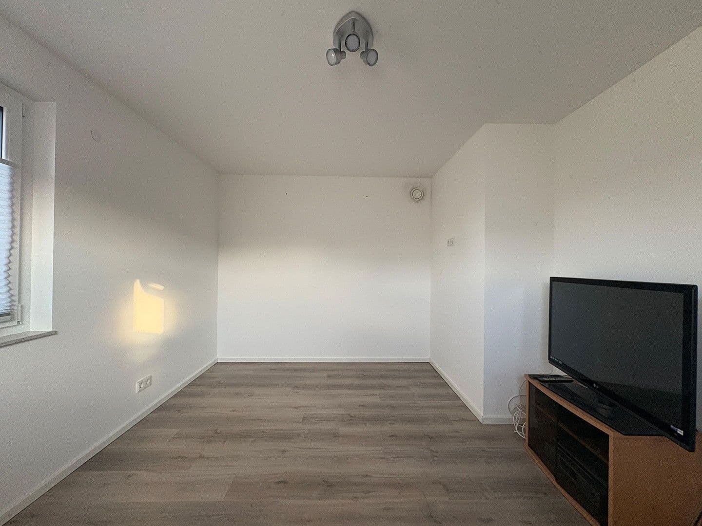 Prodej domu 153 m², pozemek 353 m², Rheinau, Bádensko-Württembersko Prodej domu 153 m², pozemek 353 m², Rheinau, Bádensko-Württembersko