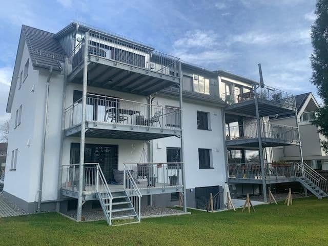 Pronájem bytu 2+1 53 m², Alte Litzelstetter Str. 69, Konstanz, Bádensko-Württembersko Pronájem bytu 2+1 53 m², Alte Litzelstetter Str. 69, Konstanz, Bádensko-Württembersko