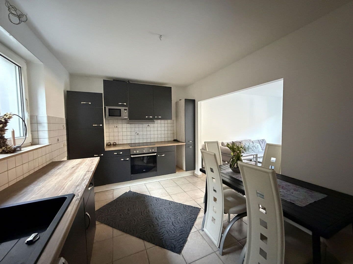 Prodej domu 175 m², pozemek 493 m², Vlotho, Severní Porýní-Vestfálsko Prodej domu 175 m², pozemek 493 m², Vlotho, Severní Porýní-Vestfálsko