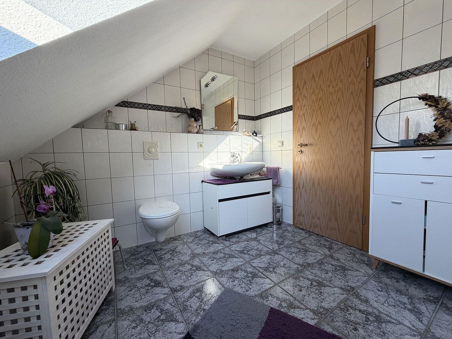 Prodej domu 175 m², pozemek 493 m², Vlotho, Severní Porýní-Vestfálsko Prodej domu 175 m², pozemek 493 m², Vlotho, Severní Porýní-Vestfálsko